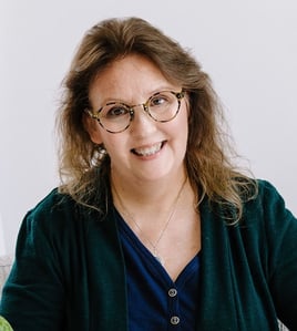 BrandingPhotosDebby-22_cropped_1